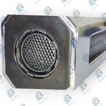 نمای نزدیک از یک سمت خروجی سر شیر چرخشی 4 حالته 360 درجه